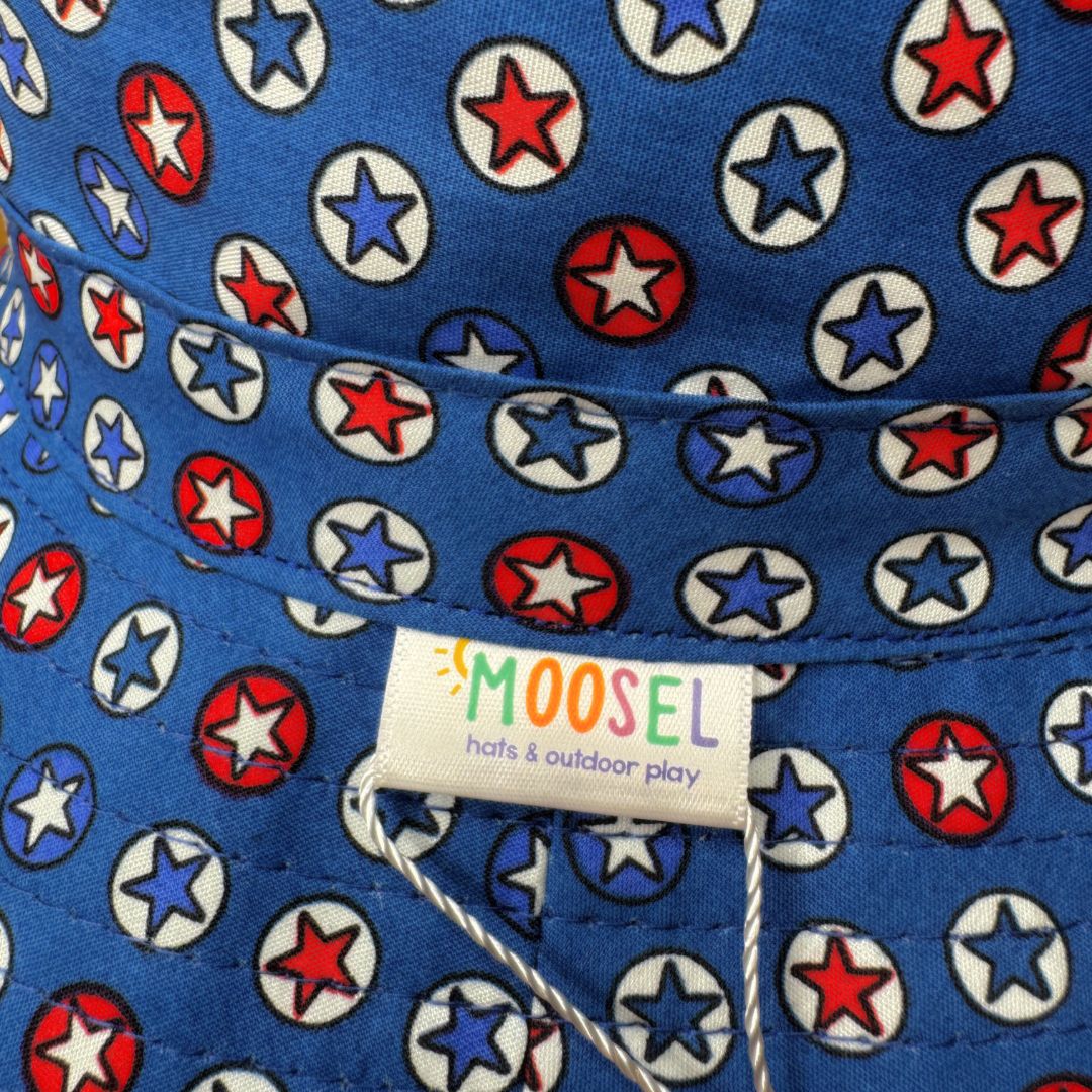 Boys Blue Captain America Stars Theme Bucket Hat. Extra wide brim for sun protection. UPF50+ Adjustable strap.