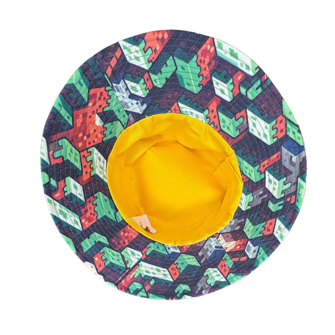 Boys Green Minecraft Bucket Hat. Extra wide brim for sun protection. UPF50+ Adjustable strap.