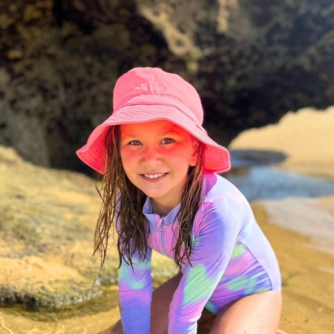 Bright Neon Swimming Bucket Hat BUBBLEGUM